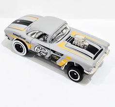 Hot Wheels ‘62 CORVETTE GASSER Metal Grey Car For All Ages