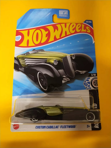 Hot Wheels Custom Cadillac' Fleetwood Road Squad Car (Multicolor, Pack of: 1)